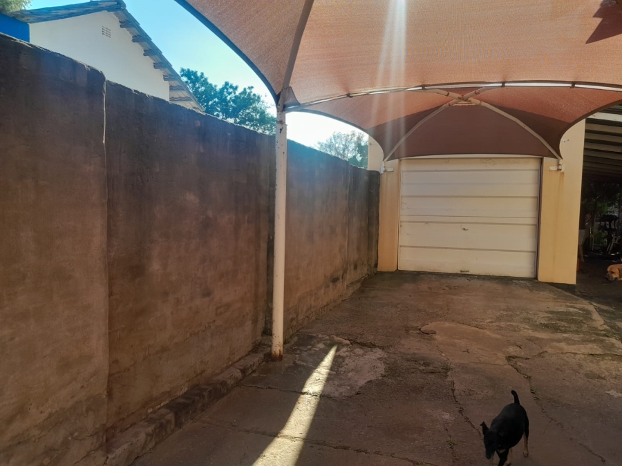 4 Bedroom Property for Sale in Bodorp North West